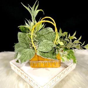 New Lil’ Poinsettia Small Artificial Christmas Basket Floral Arrangement Cl